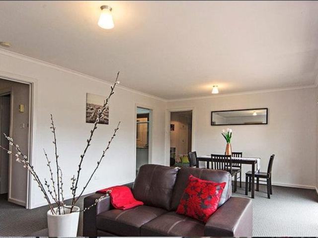 Modern 3 Bedroom Family Home with Ensuite, Verandas & Two Sheds