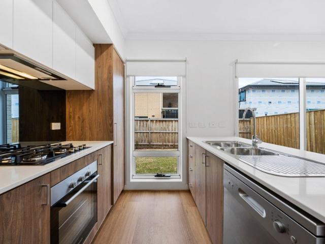 Modern 3 Bedroom Family Home with Luxury Inclusions