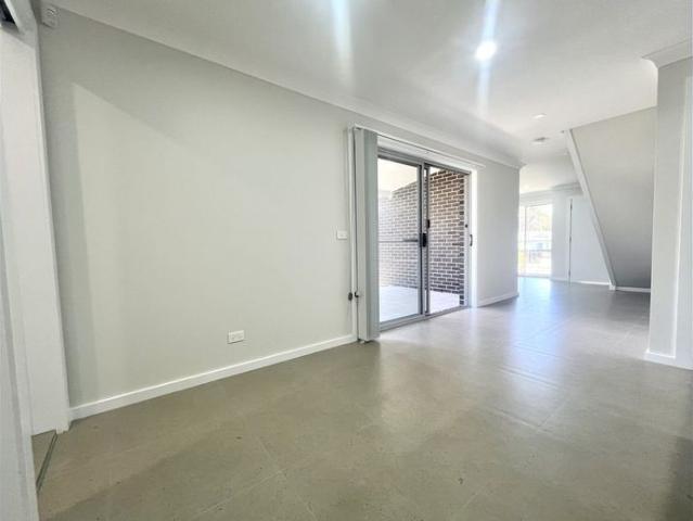 Modern 3 Bedroom Family Home