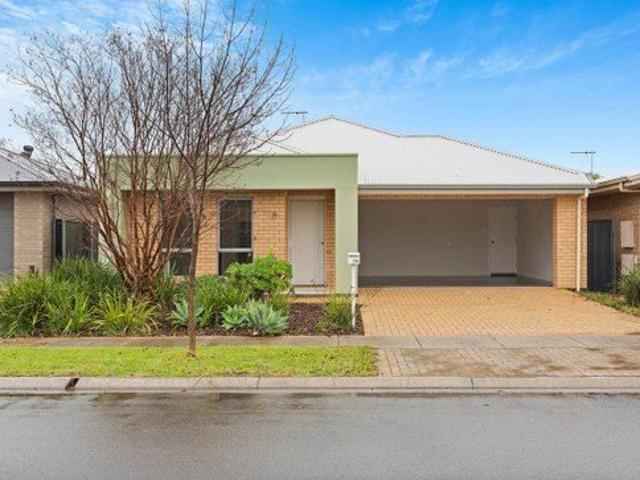Modern 3 Bedroom Family Home