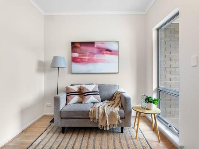 MODERN 3 BEDROOM FAMILY HOME!