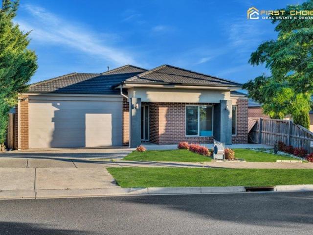 Modern 3 Bedroom Family Living House in a Prime Leopold Location