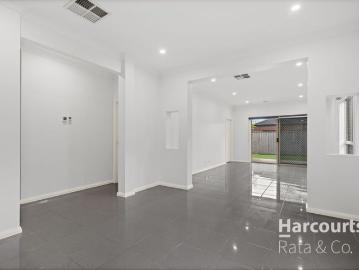 Modern 3 Bedroom Home in Doreen