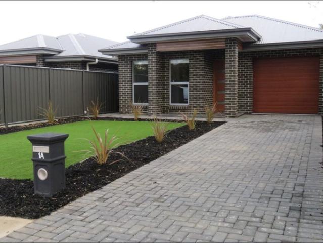 Modern 3 Bedroom Home in Holden Hill FOR RENT!