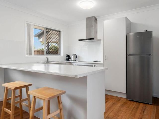 Modern 3 Bedroom Home in Lawnton