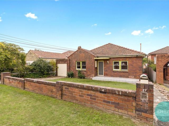 MODERN 3 BEDROOM HOME IN LANE COVE