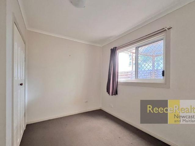 Modern 3 bedroom home in prime location
