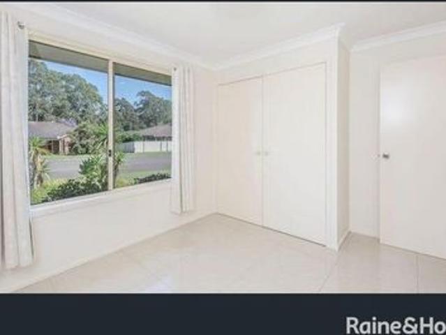 Modern 3 bedroom home in quiet location