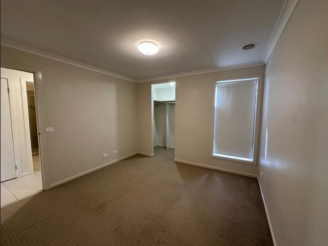 Modern 3 Bedroom Home in Wyndham Vale