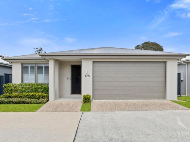 Modern 3 Bedroom Home on Larger Site
