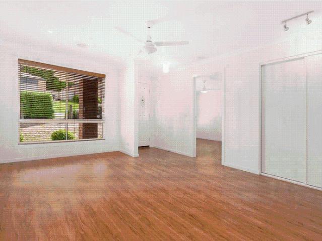 MODERN 3 BEDROOM HOME PACKED WITH FEATURES!