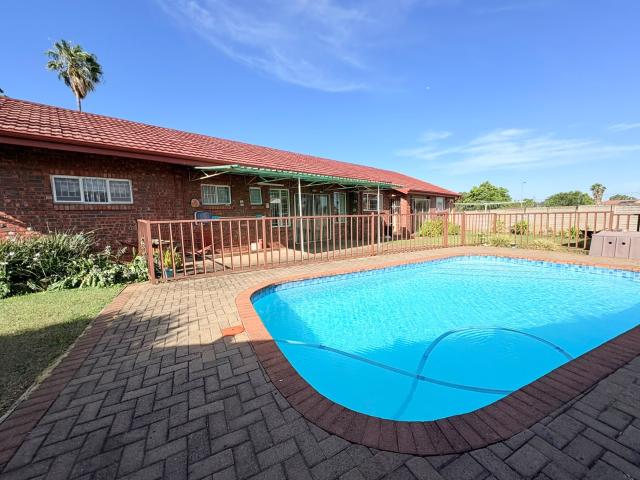 Modern 3 Bedroom Home with 2 Bedroom Granny Flat, Pool & Garden
