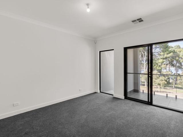 Modern 3 Bedroom Home with a Beautiful Scenic Outlook
