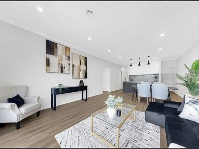 Modern 3 Bedroom Home with Double Garage in Donnybrook