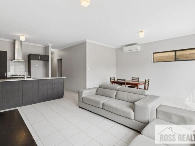 MODERN 3 BEDROOM HOME WITH EASY CARE LIVING