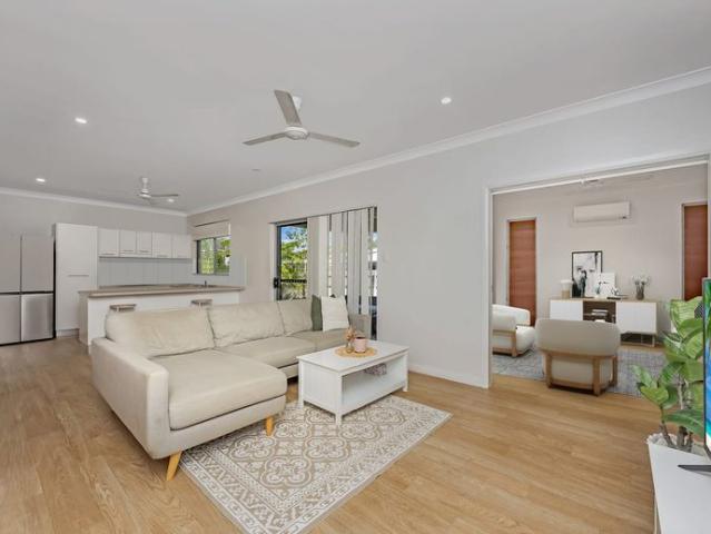 Modern 3 Bedroom Home with Media Room & Study