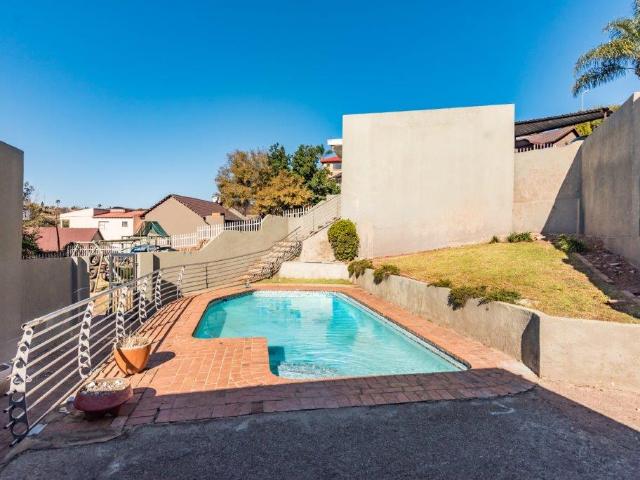 Modern 3 Bedroom Home with Private Pool and Outdoor Play Area