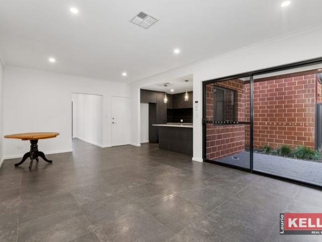 Modern 3 Bedroom house in Convenient Rivervale Location