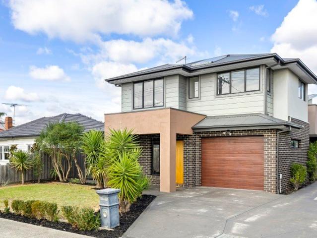 Modern 3 Bedroom Property in Glenroy