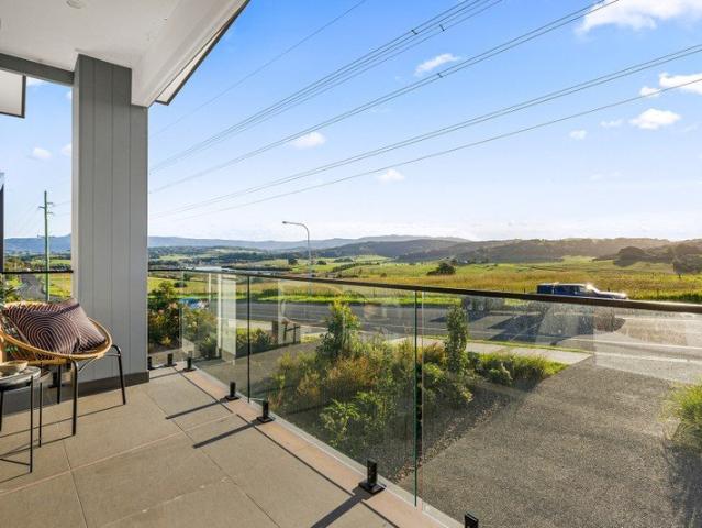 Modern 3 Bedroom Townhouse