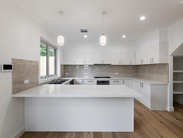 Modern 3 bedroom townhouse