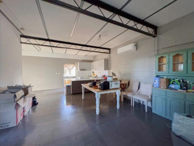 Modern 3 Bedroom Townhouse