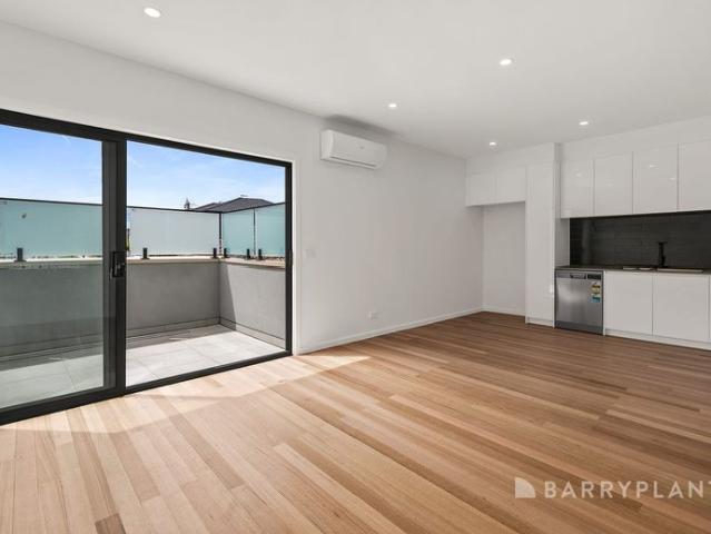 Modern 3 Bedroom Townhouse