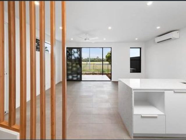 Modern 3 Bedroom Townhouse with Oversized Upstairs Living Area | Premium Living with Stunning Outlook