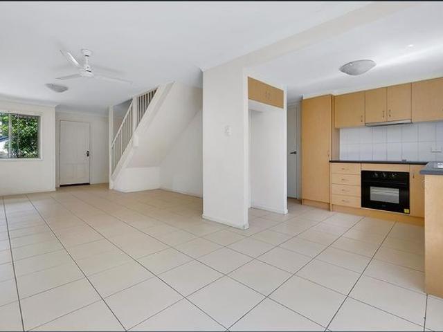 Modern 3 Bedroom Townhouse with Pool – $575 Per Week
