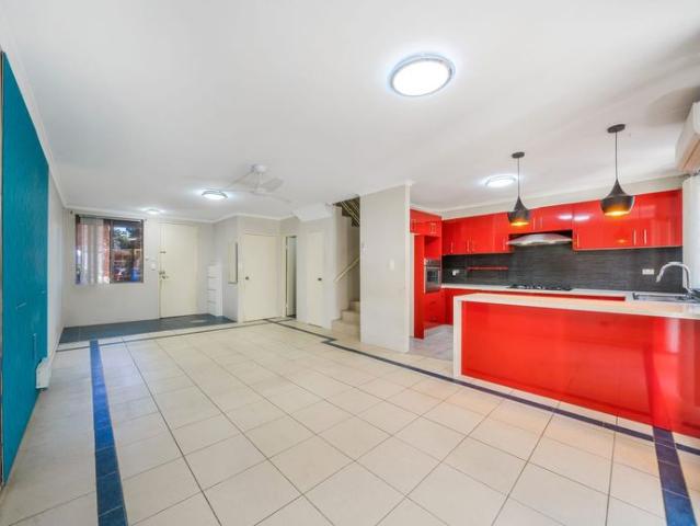 Modern 3 Bedroom Townhouse with Resort Style Facilities