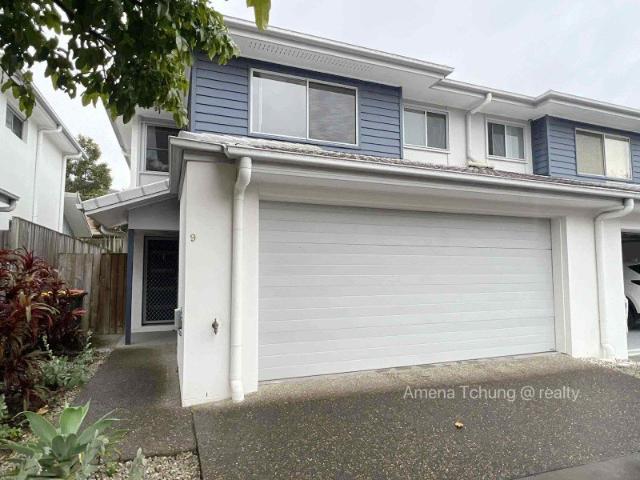 Modern 3 Bedroom Townhouse Fully Furnished $850 per week