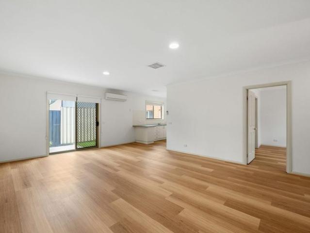 Modern 3 Bedroom Unit in Convenient Keilor Downs Location