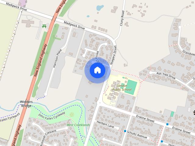 MODERN 3 BEDROOM UNIT IN CONVENIENT LOCATION