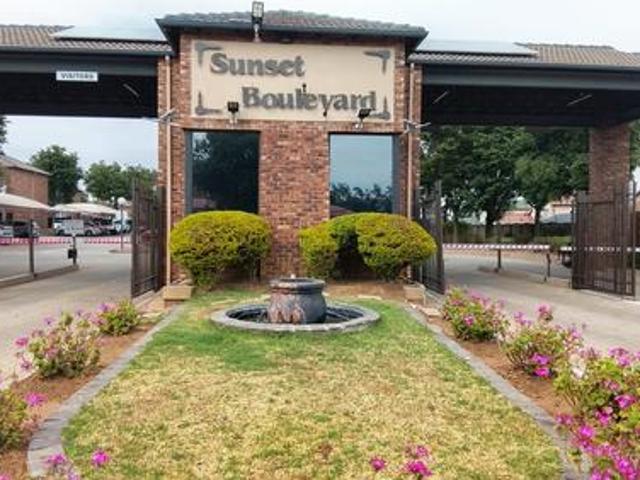 modern 3 bedroom unit in a secure, s.