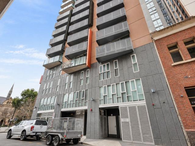 Modern 3 Bedroom Unit in Prime Adelaide Location