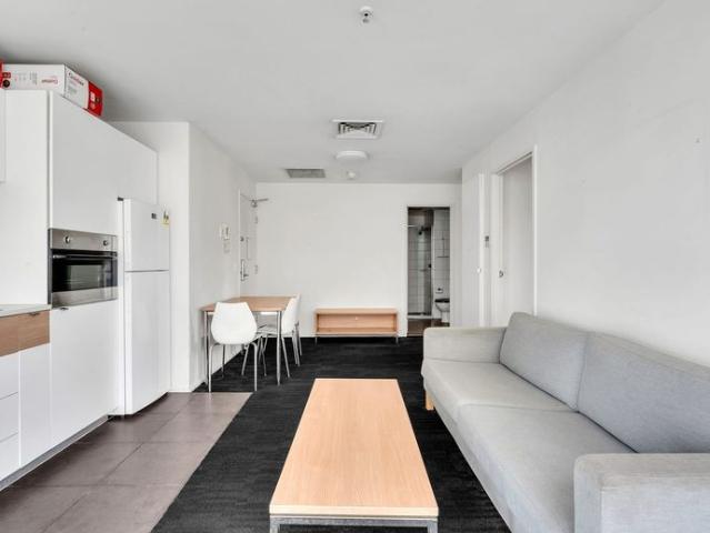 Modern 3 Bedroom Unit in Prime Adelaide Location