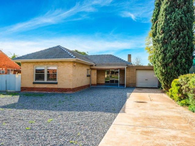 Modern 3 Bedroom 1 Bathroom Home for Rent in Elizabeth Grove!