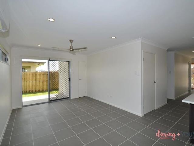 MODERN 3 BEDROOM 2 BATHROOM HOME!