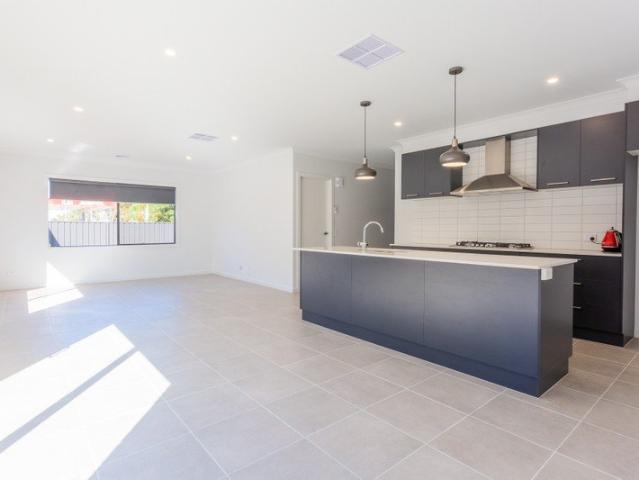 Modern 3 Bedroom!