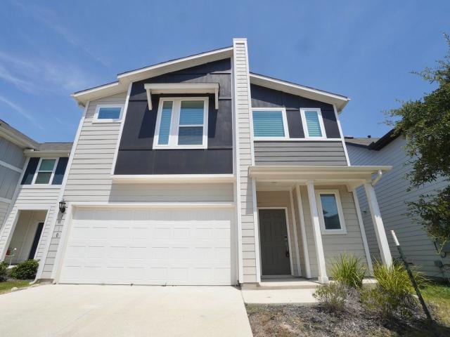 Modern 3 BR / 3 BA Rental Home in Pflugerville with Private Balcony