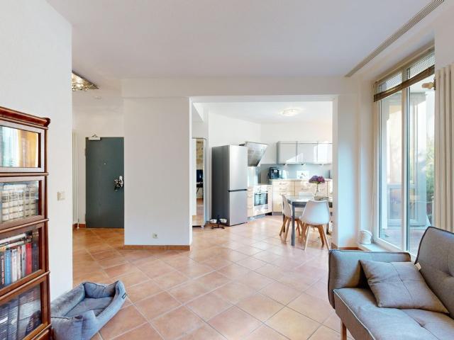 Modern 3 room apartment with terrace, 50m from Weser River Mitte, Bremen Amsterdam Apartments for Rent