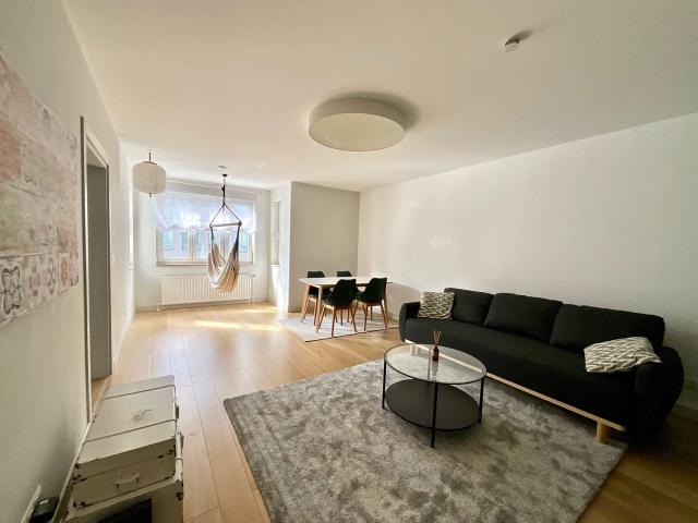 Modern 3 Room Apartment in Weißensee – Close to Prenzlauer Berg, Berlin Amsterdam Apartments for Rent