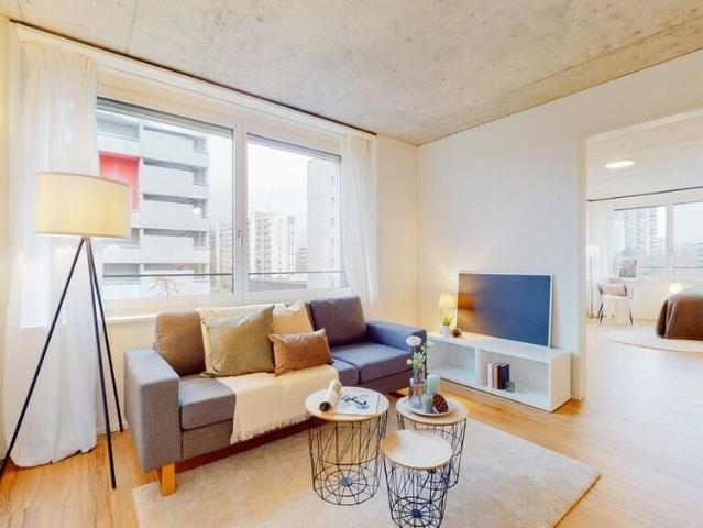 Modern 3 room apartment near public transport
