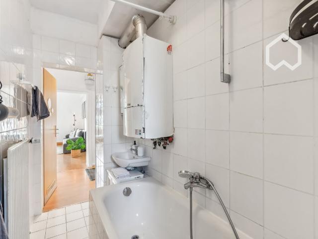 Modern 3 room flat in the heart of Essen perfect location and interior, Essen Amsterdam Apartments for Rent