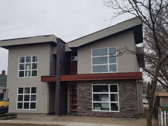 Modern 3bed 2.5bath Duplex  Downtown – Available November 1st