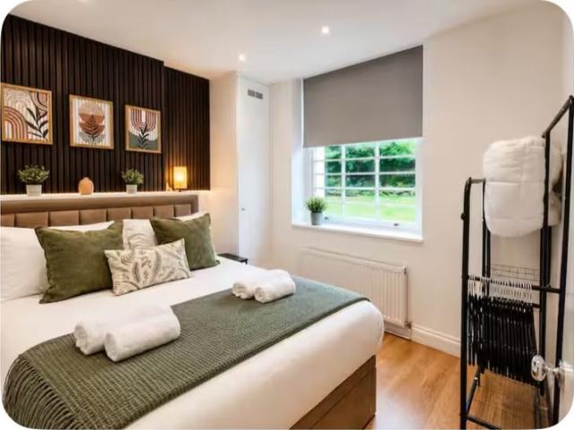 Modern 1 Bed Flat with Garden Access in Bayswater