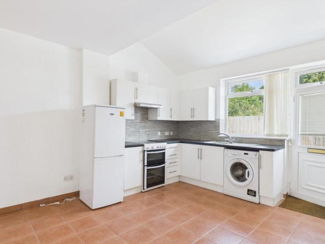 Modern 1‑Bed Flat – Bills Included