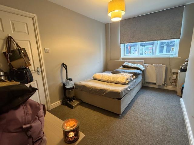 Modern 1 bed Flat, Grimethorpe