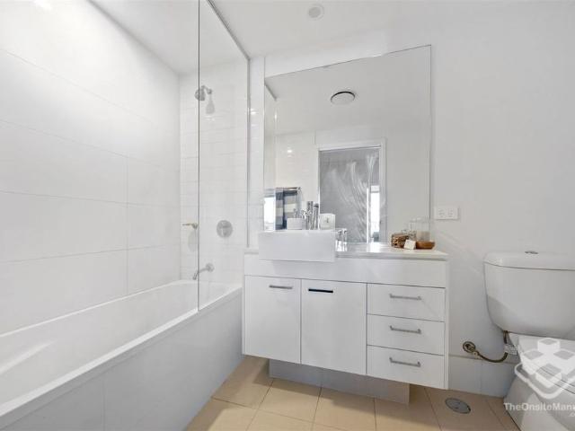 Modern 1 Bedroom Apartment with Balcony at The Link, Nundah – Prime Location & Lifestyle Convenience
