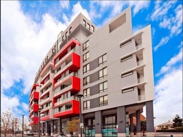 Modern 1 Bedroom Apartment for Rent in the Heart of Wolli Creek